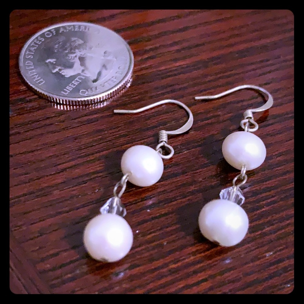Hand Beaded fresh water pearl drop earrings